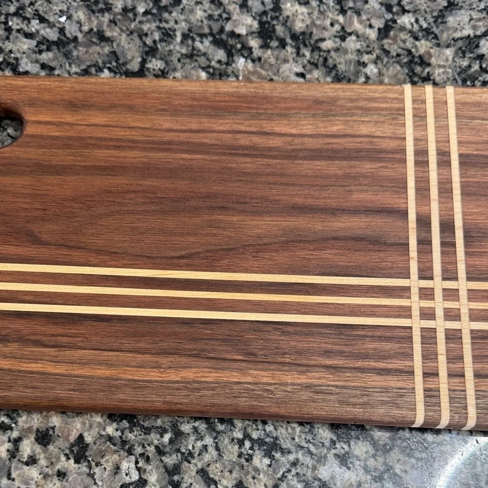 N/A elegant wooden